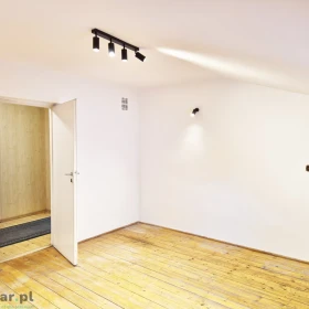 Tanie biura w samym centrum – Piłsudskiego, Tarnów - media w cenie