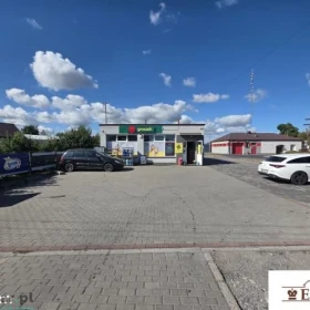 Lokal użytkowy, 77 m², Biardy