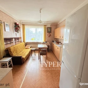 NOWY WIŚNICZ – DOM Z WIDOKIEM NA ZAMEK