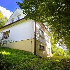 Dom z dużą działką 1,53 ha w centrum Tuchowa