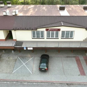  Lokal użytkowy w centrum Wietrzychowic 