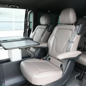 Luxury Tour – Profesjonalny przewóz osób|Rzeszów|Polska