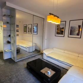  Kawalerka w centrum Dąbrowy Tarnowskiej