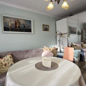 2 pokoje z balkonem | 2. piętro | cegła | Tarnów