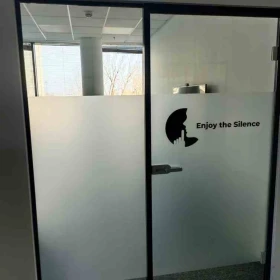 Folia gradientowa MGŁA - folie okienne Warszawa -Folkos folie GRADIENTOWE -oklejanie szyb, sprzedaż folii 