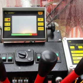 SYGNALIZATOR / CZUJNIK WYSOKIEGO NAPIĘCIA – ŻURAW / DŹWIG