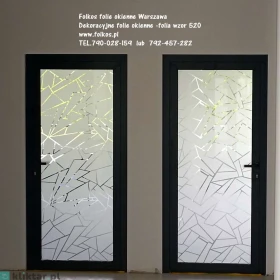 Folie matowe mleczne paski - białe matowe paski  do oklejania szyb Warszawa- Folie dekoracyjne paski Warszawa -Usługa oklejania szyb