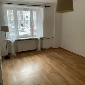 Przytulna kawalerka w ścisłym Centrum, ul. Zwycięstwa |Media miejskie|