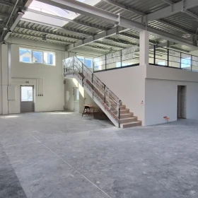 Tarnów-hala modułowa 450m2x3,  3 bramy