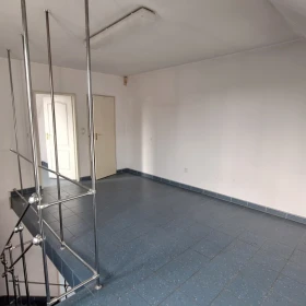 Graniczna-lokal 120m2 z parkingiem