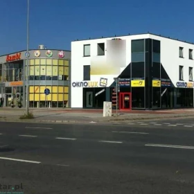 Strusińska-pow. biurowa 130-260m2, parking