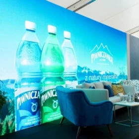 Wynajem ekran LED wewnętrzny P2 i P3, dowolny wymiar