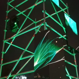 Wynajem konstrukcji Layher lub Quadro