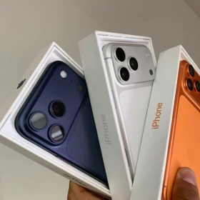 Apple iPhone 17 Pro Max, iPhone 17 Pro, iPhone 17, iPhone Air, iPhone 16 Pro Max, iPhone 16 Pro, iPhone 16, iPhone 16 Plus,  Samsung Galaxy S26 Ultra