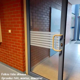Folkos folie dekoracyjne Warszawa - folie paski do oklejania szyb- folie paski na ścianki do biura- folie paski na drzwi -Oklejamy Warszawa