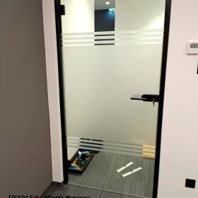 Folie prywatyzujące na balkony Jutrzenki, Ryżowa, Prystora, Aleja Krakowska, Grójecka, Regulska, Posag 7 Panien, Kleszczowa-Oklejamy balkony Warszawa