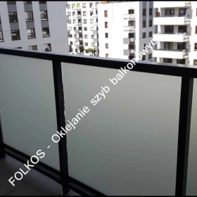 Folie prywatyzujące na balkony Jutrzenki, Ryżowa, Prystora, Aleja Krakowska, Grójecka, Regulska, Posag 7 Panien, Kleszczowa-Oklejamy balkony Warszawa