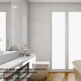 Folie matowe prywatyzujące na okna łazienkowe, drzwi, witryny, balkony...Usługa oklejania szyb Folkos folei Warszawa