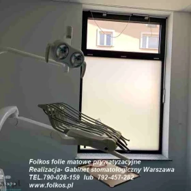 Folie na okna łazienkowe - folie prywatyzujące na okno w łazience - Usługa oklejania okien łazienkowych -Folkos folie okienne Warszawa  TEL.790028159