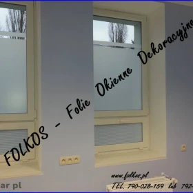 Folie na okna łazienkowe - folie prywatyzujące na okno w łazience - Usługa oklejania okien łazienkowych -Folkos folie okienne Warszawa  TEL.790028159