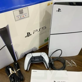 Konsole do gier Sony PlayStation PS5 Pro 2TB, Sony PlayStation PS5 Slim Konsole do gier , Nintendo Switch 2 oraz Microsoft Xbox Series X 2TB Konsole 