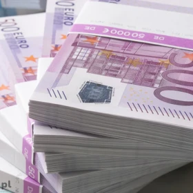 Pożyczki i finansowanie Whatsapp: +33681849944