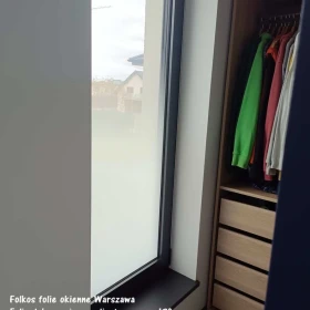 Usługa oklejania szyb Pruszków i okolice -Folkos folie na okna, drzwi, balkony, witryny, ścianki działowe....TEL.790-028-159 Folkos folie okienne