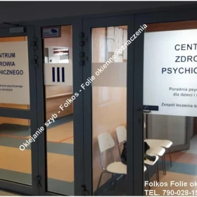 Folie do przychodni zdrowia, gabinetów lekarskich, zabiegowych, szpitali, biur, magazynów, sklepów, siłowni, szkół, zakładów produkcji, obiektó public