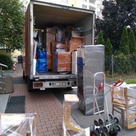 Przeprowadzki FAIRPLAY Transport Tragarze Wnoszenie Znoszenie 24/7 Meble AGD Gabaryty Sejfy Kotły Wanny Spieki Gres worki kartony motory Wywóz mebli