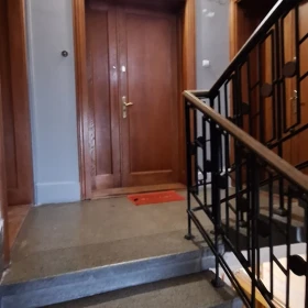 Przedwojenna Kamienica z 1939 r. | Apartament 82 m² (Studio + Pracownia) w centrum Tarnowa