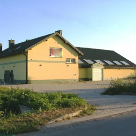 ok. Radłowa-pawilon 570m2