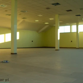 ok. Radłowa-pawilon 570m2