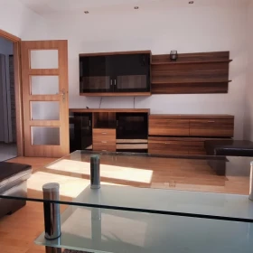 Bema-umeblowane 35m2, parking